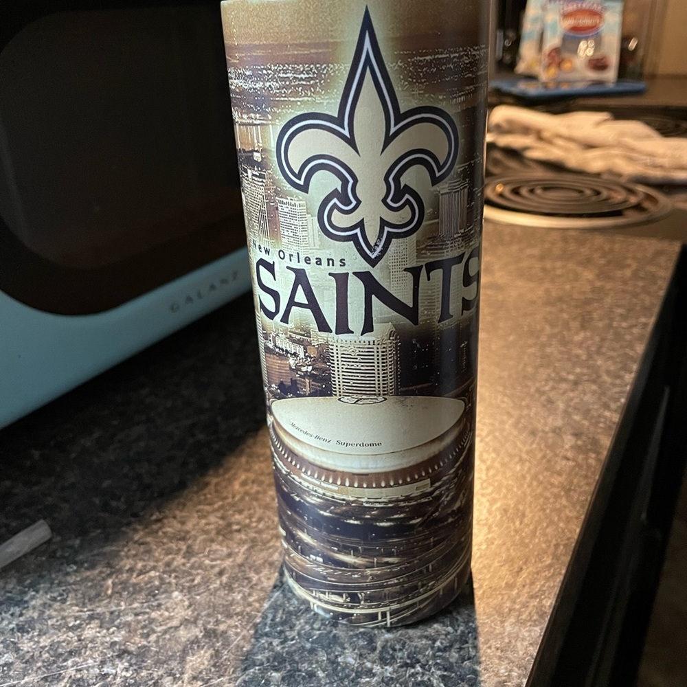 Saints tumbler 20oz also glows in the dark